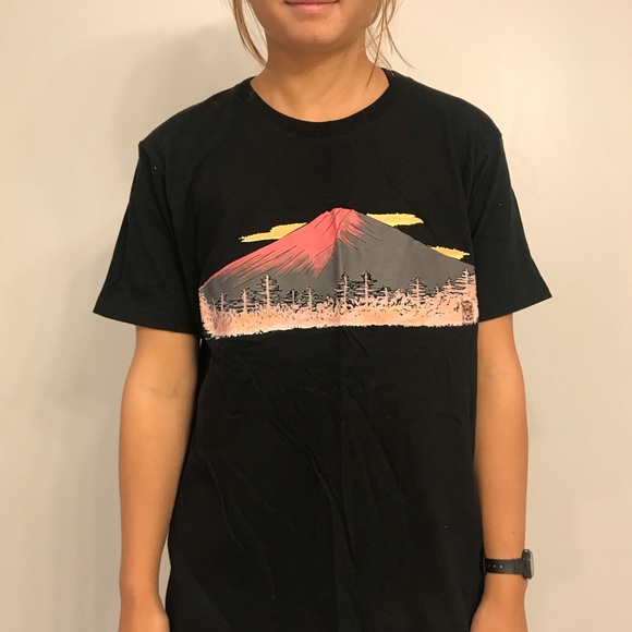 JAPAN TEE!! - Picture 2 of 2